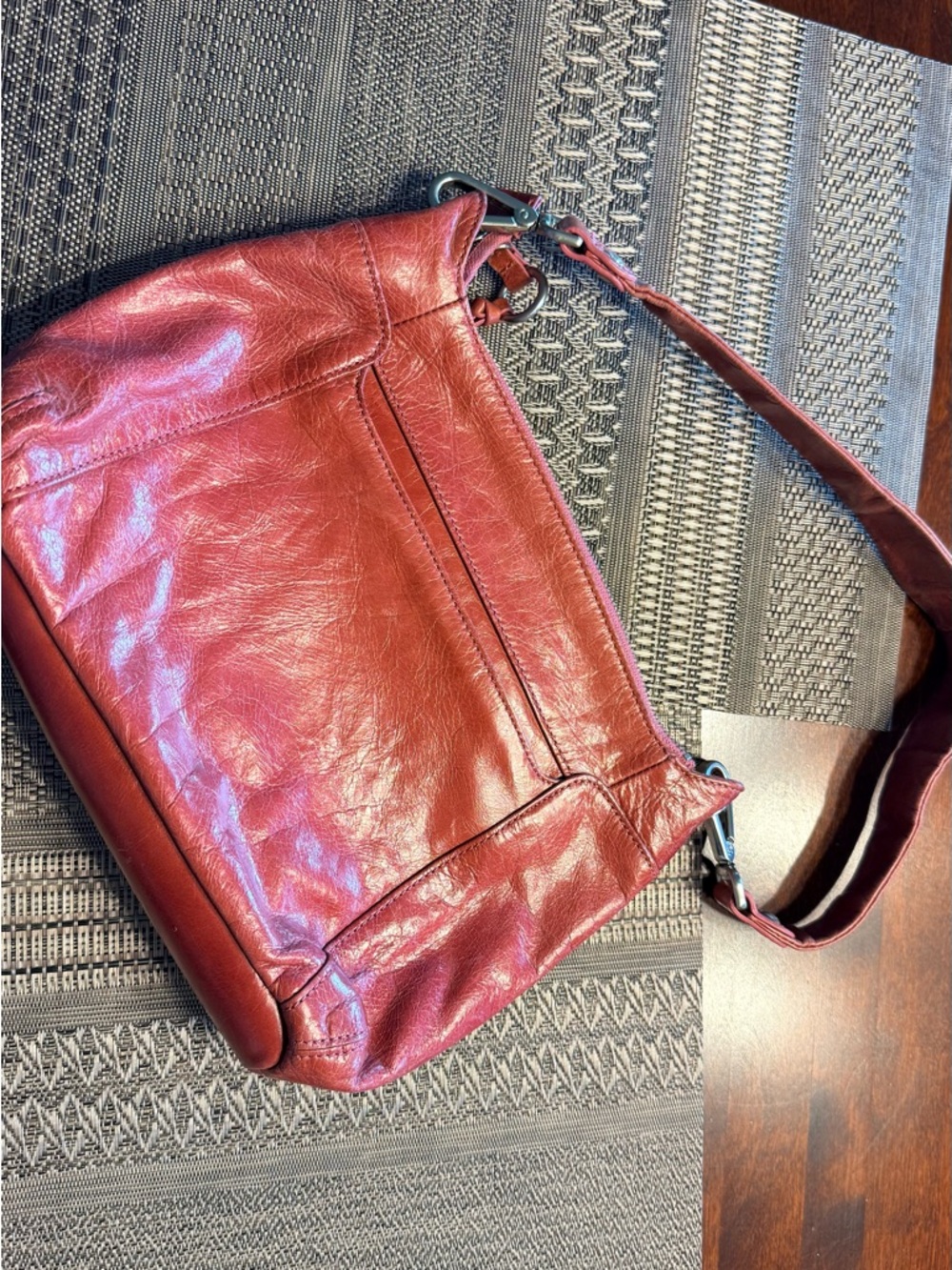 HOBO Soft Leather Women's Shoulder Bag in Deep Red